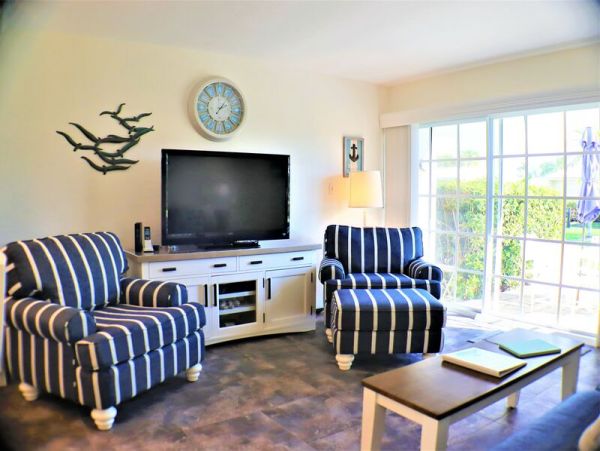 Siesta Key Lovely Beach Rental NEW ARRIVAL