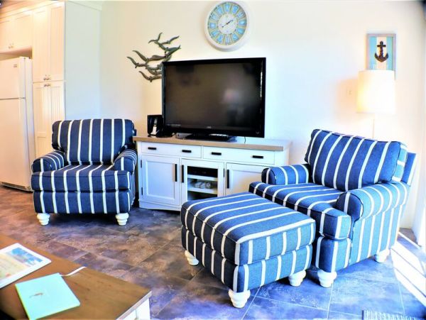 Siesta Key Lovely Beach Rental NEW ARRIVAL