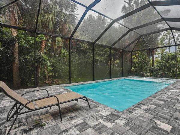 Naples Four Bedroom Vacation Home with Caged Pool