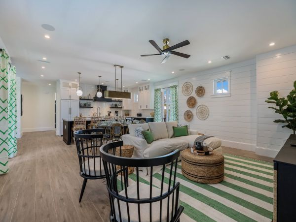 Anna Maria Coastal Luxury Home with Private Pool & Close to Beach