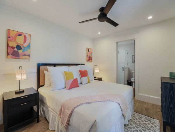 Anna Maria Coastal Luxury Home with Private Pool & Close to Beach