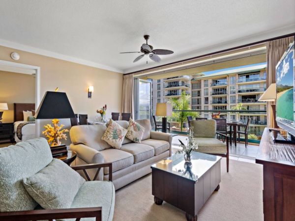 4 Bedroom Luxury Vacation Condo in Kaanapali with Great Views