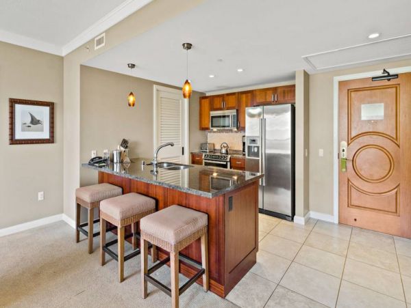 4 Bedroom Luxury Vacation Condo in Kaanapali with Great Views