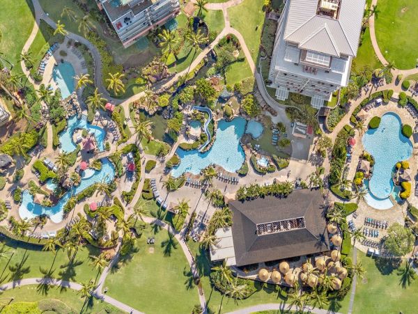 4 Bedroom Luxury Vacation Condo in Kaanapali with Great Views