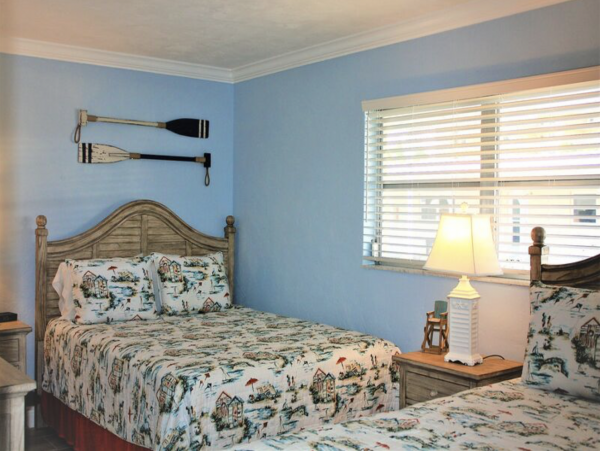 Siesta Key Two bedroom Amazing Condo