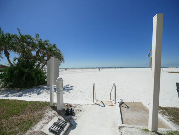 Siesta Key Two bedroom Amazing Condo