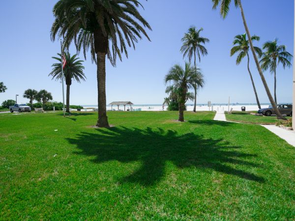 Beachfront Siesta Key Condo Two Bedrooms Sleeps Six