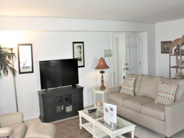 Two Bedroom Condo in Siesta Key
