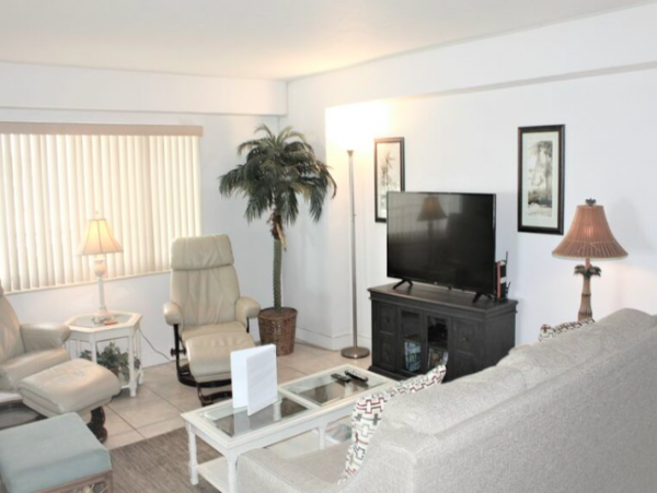Two Bedroom Condo in Siesta Key