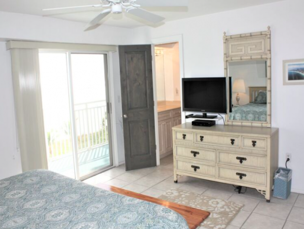 Two Bedroom Condo in Siesta Key