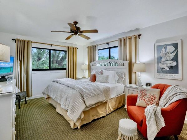 Coastal Penthouse Suite with 1 Bedroom and Full Ocean View