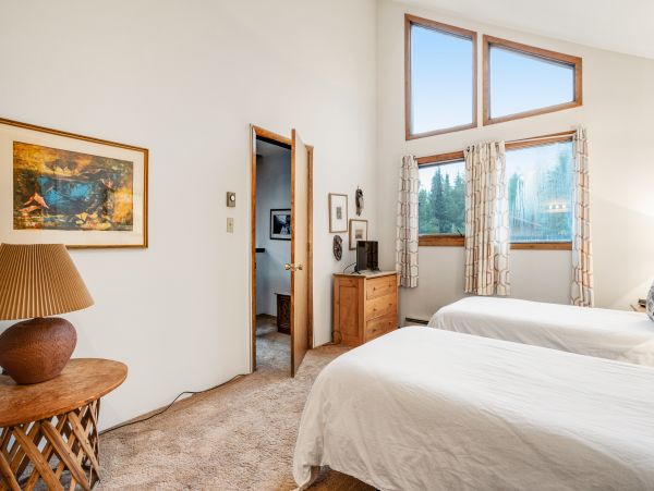 Multi-Level Townhome with 2 Bedrooms Plus Loft
