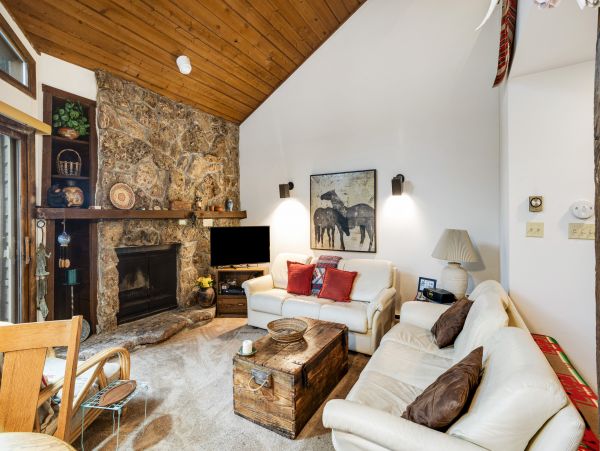 Multi-Level Townhome with 2 Bedrooms Plus Loft