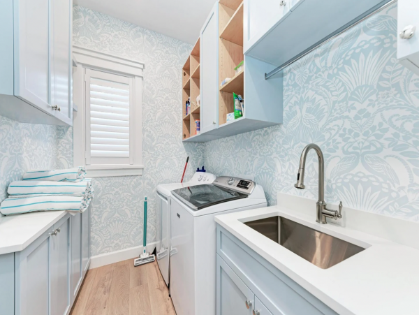 You'll Love this Luxury Home One Block to Beach, Private Pool & Spa