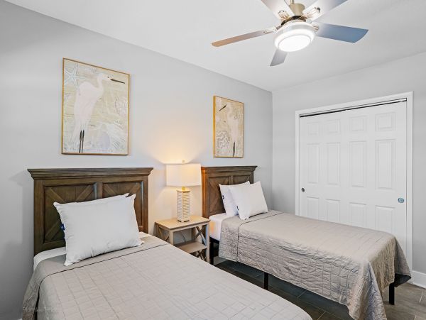 Indian Rocks Vacation Home Three Bedroom Walk to Beach