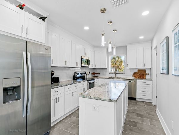 Indian Rocks Vacation Home Three Bedroom Walk to Beach