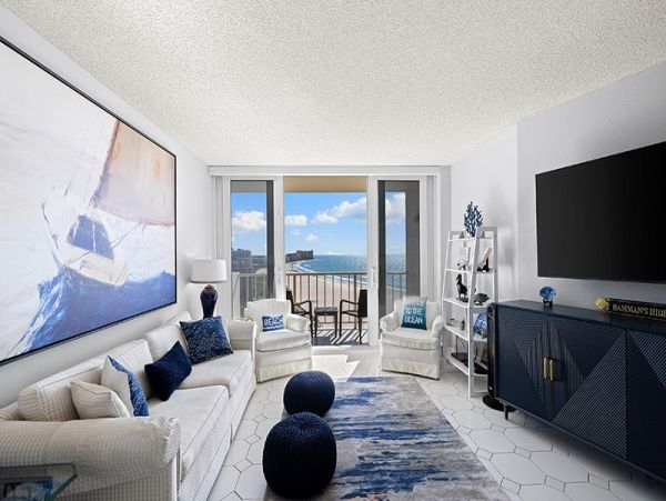 Two Bedroom Beachfront Vacation Rental in Marco Island