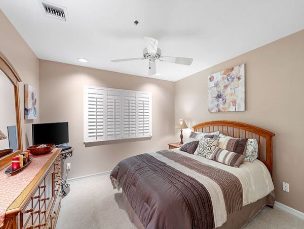 Wonderful Penthouse with Unobstructed Views of Beach & Gulf