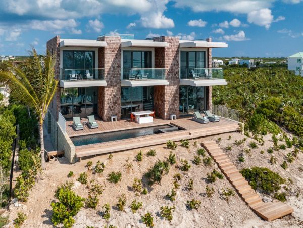 Turks and Caicos Beachfront Vacation Home Six Bedroom