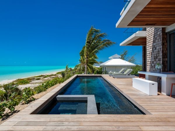 Turks and Caicos Beachfront Vacation Home Six Bedroom