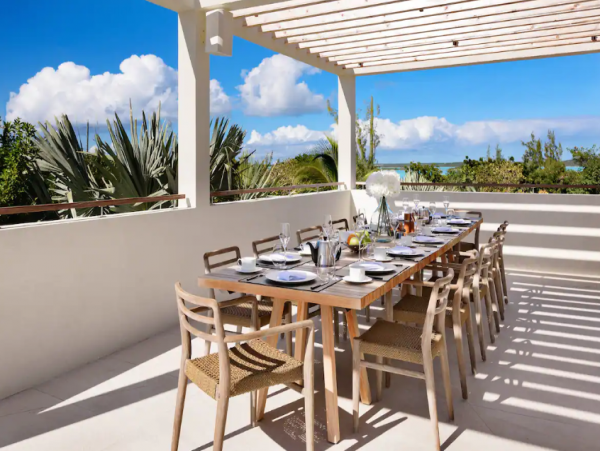 Ocean-front Luxury 5 Bedroom Villa in Turks and Caicos