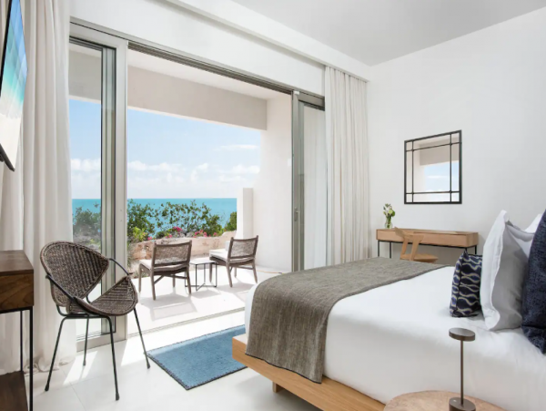 Ocean-front Luxury 5 Bedroom Villa in Turks and Caicos