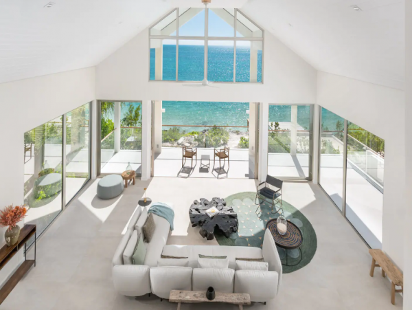 Ocean-front Luxury 5 Bedroom Villa in Turks and Caicos