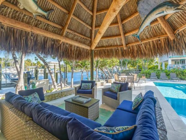 Islamorada Canalfront Vacation Pool Home with Boat Dock