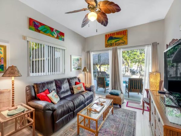 Islamorada Canalfront Vacation Pool Home with Boat Dock