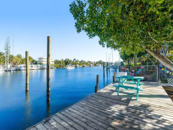 Islamorada Canalfront Vacation Pool Home with Boat Dock
