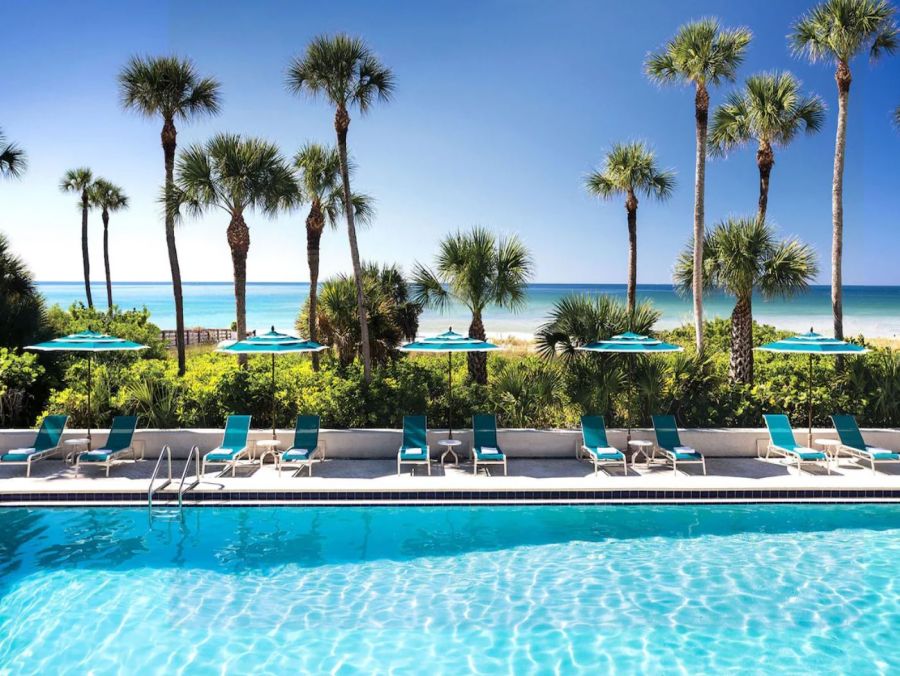 Golf View Luxury Vacation Rental in Longboat Key Sleeps 5