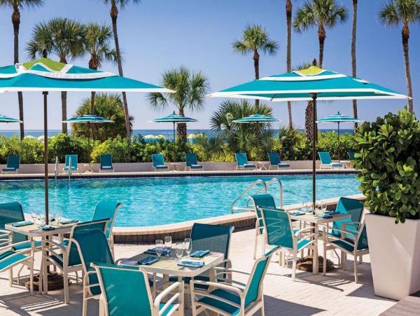 Beach View One Bedroom Luxury Vacation Condo in Longboat Key