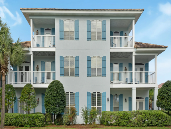 Lovely Home with 5 Bedrooms Plus 2 Bunk Rooms