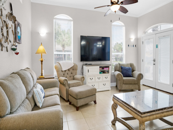 Lovely Home with 5 Bedrooms Plus 2 Bunk Rooms