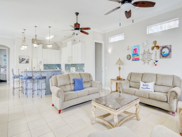 Lovely Home with 5 Bedrooms Plus 2 Bunk Rooms