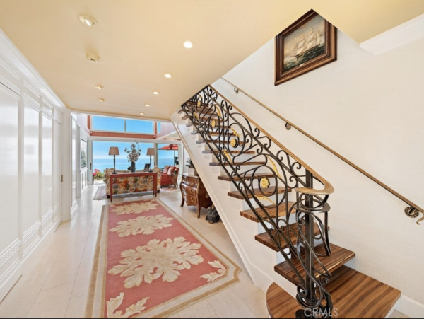 Laguna Beach Luxury Private Estate