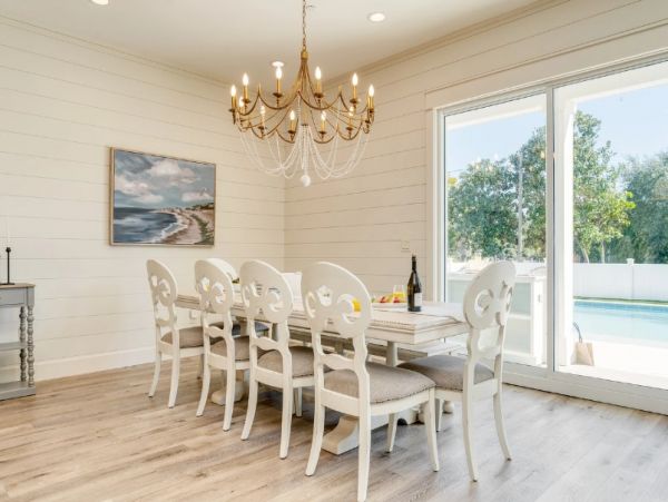 Destin Vacation Home Eight Bedroom Walk to Beach