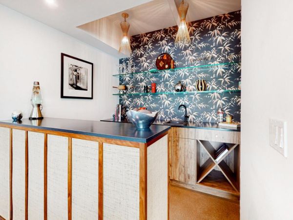 Mid-Century Modern Home with 5 Bedrooms & Pool