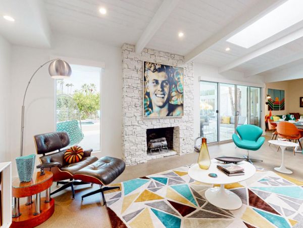 Mid-Century Modern Home with 5 Bedrooms & Pool