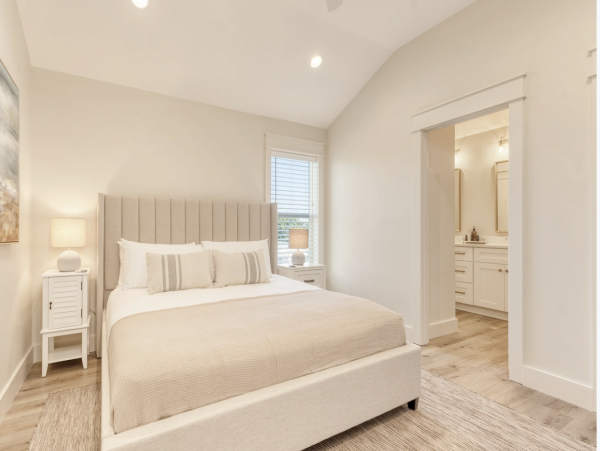 Walk to the Beach Eight Bedroom Vacation Home in Destin