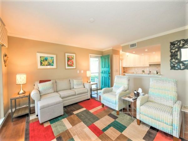 Two Bedroom Canal Front Vacation Rental in Bradenton