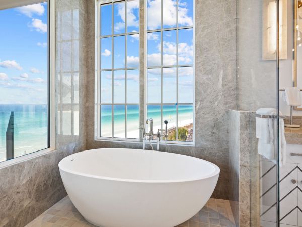 Luxury Oceanfront 9+ Bedroom Villa in Santa Rosa Beach