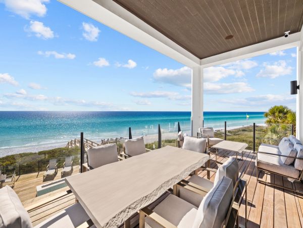 Luxury Oceanfront 9+ Bedroom Villa in Santa Rosa Beach