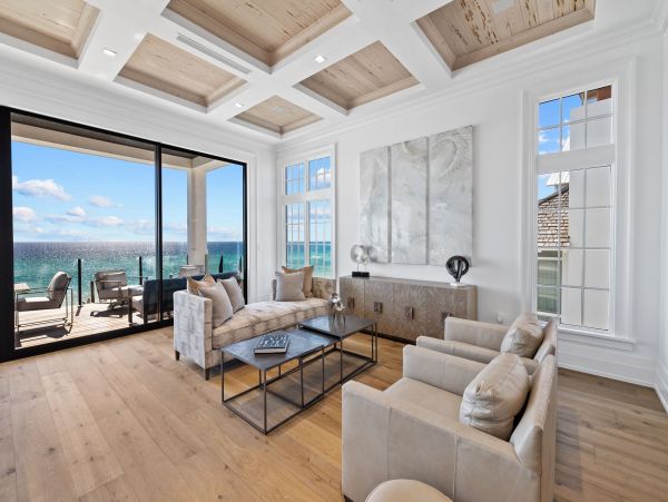 Luxury Oceanfront 9+ Bedroom Villa in Santa Rosa Beach