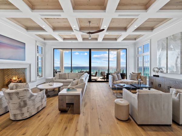 Luxury Oceanfront 9+ Bedroom Villa in Santa Rosa Beach