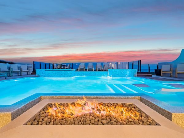 Luxurious Gulf Front Villa  with Private Beach in Santa Rosa Beach