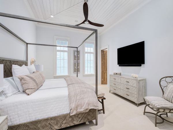 Luxurious Gulf Front Villa  with Private Beach in Santa Rosa Beach