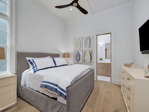 Luxurious Gulf Front Villa  with Private Beach in Santa Rosa Beach