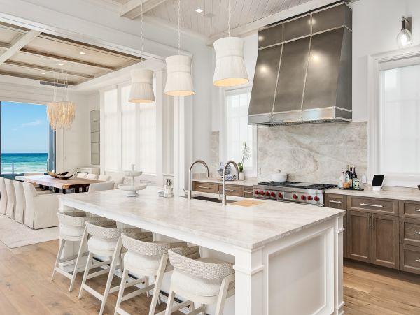 Luxurious Gulf Front Villa  with Private Beach in Santa Rosa Beach