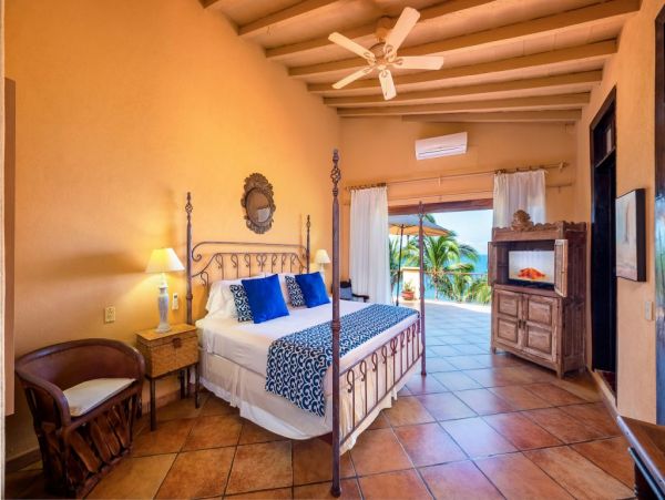 Fantastic 7 Bedroom Vacation Rental in Puerto Vallarta